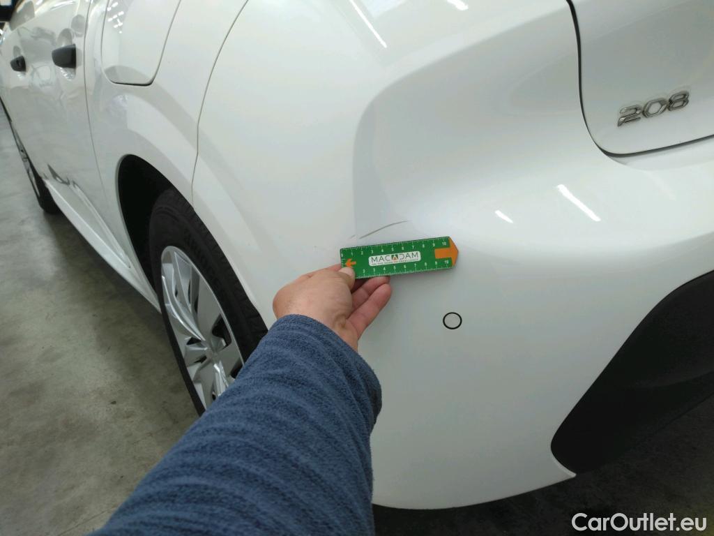  Peugeot  208  Premium 1.5 HDi 100CV BVM6 E6d #11