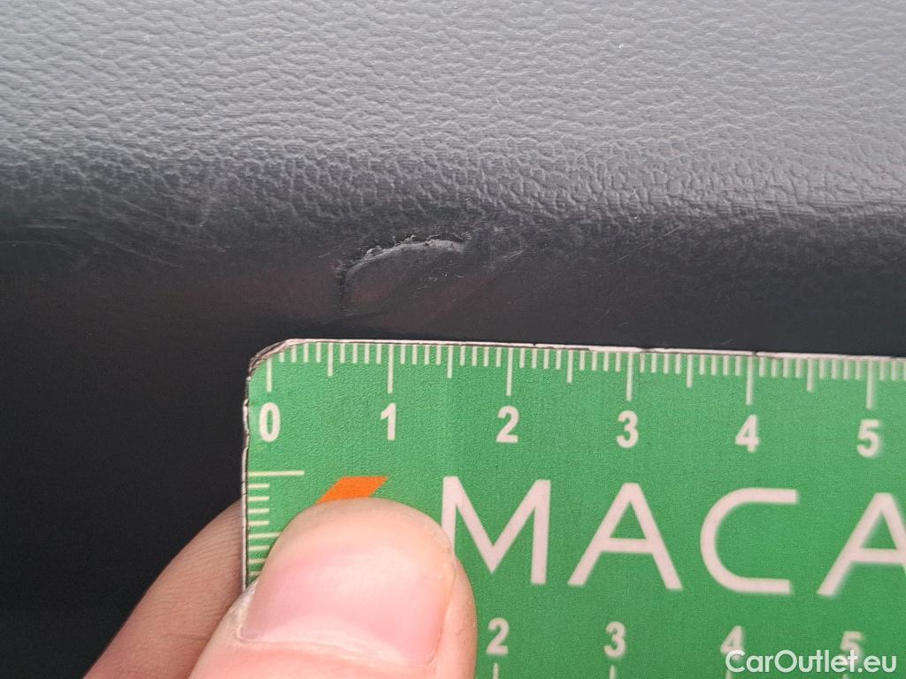  Peugeot  208  Active Business 1.2 80CV BVM5 E6dT #26