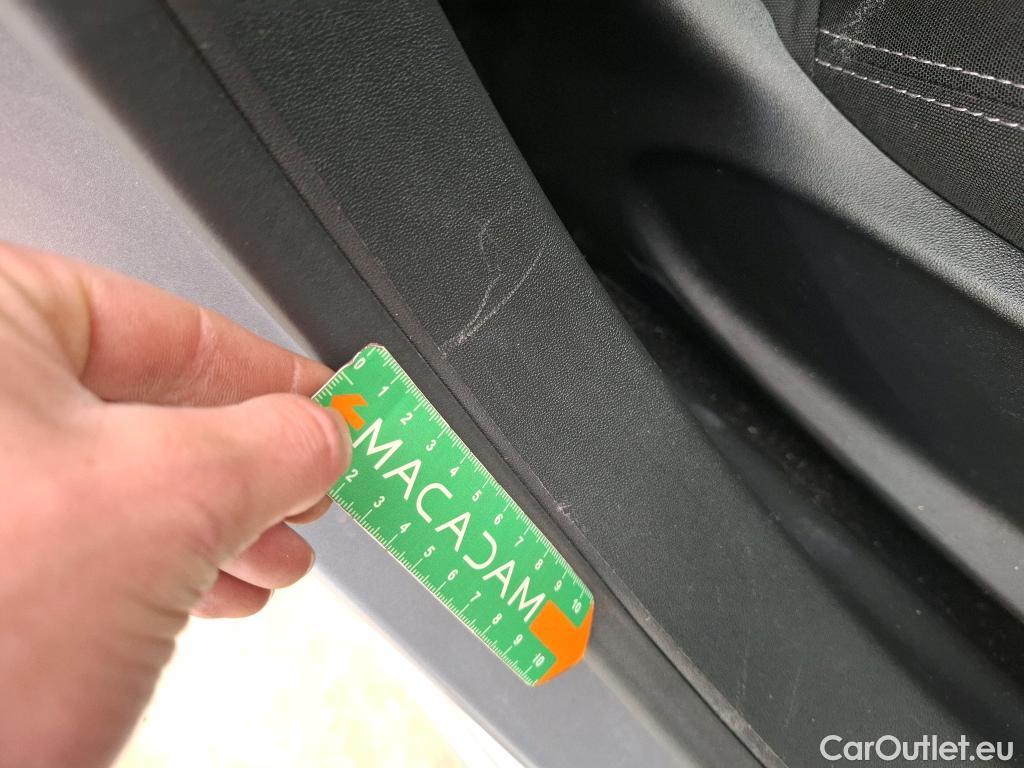  Peugeot  208  Active Business 1.2 80CV BVM5 E6dT #36