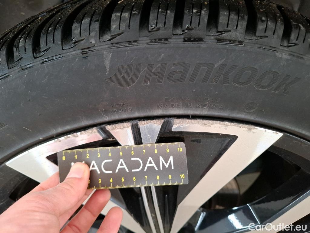  Renault  Austral  Iconic 1.2 E-TECH Hybrid 200CV BVA6 6E #9