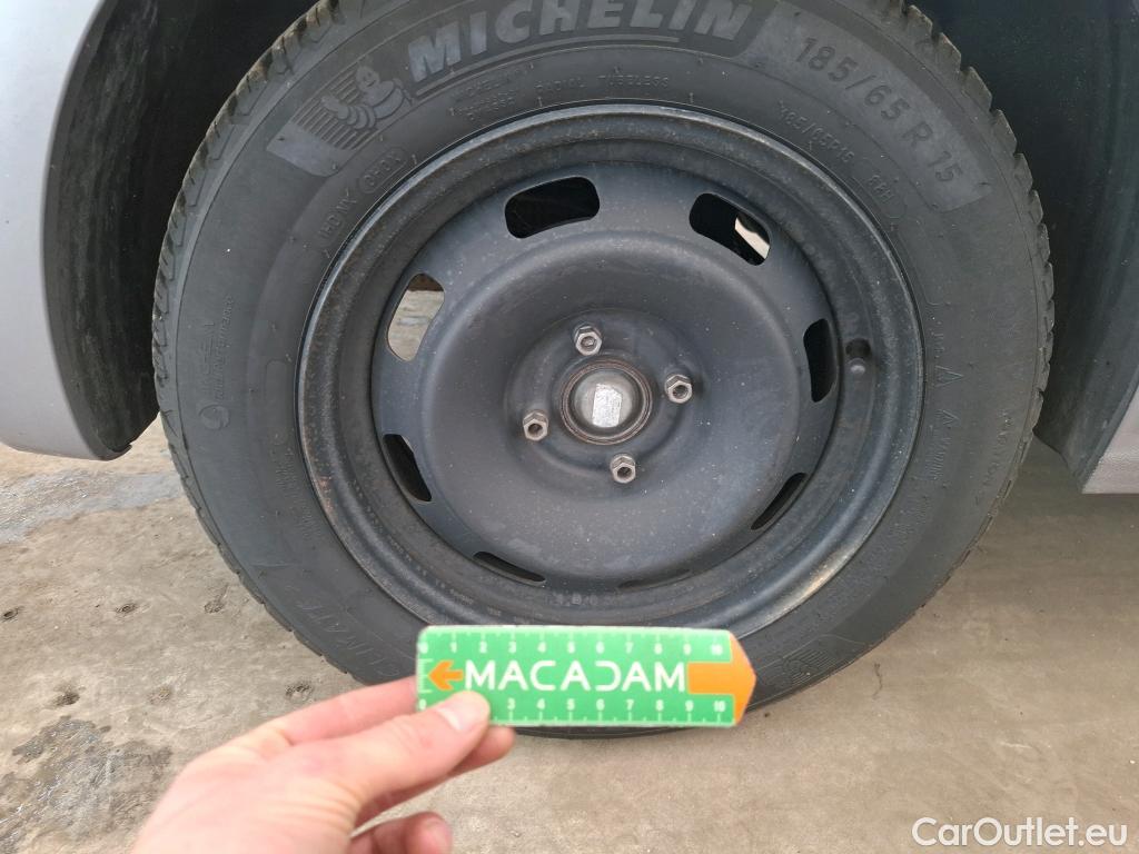  Peugeot  208  Active Business 1.2 80CV BVM5 E6dT #59