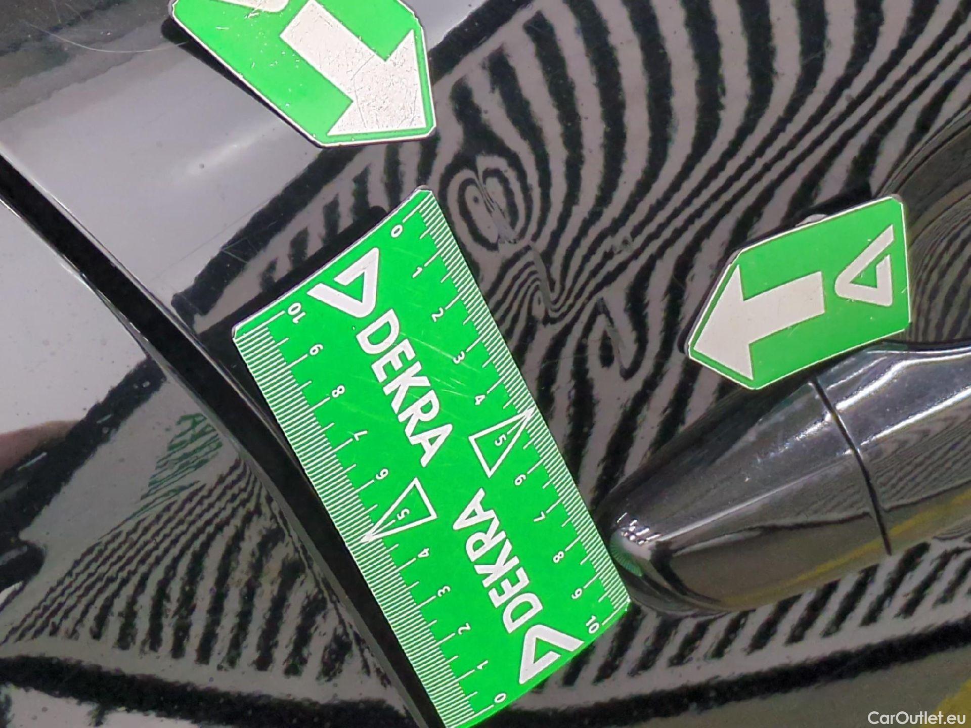  Peugeot  2008  Allure Business 1.5 HDi 130CV BVA8 E6d #31