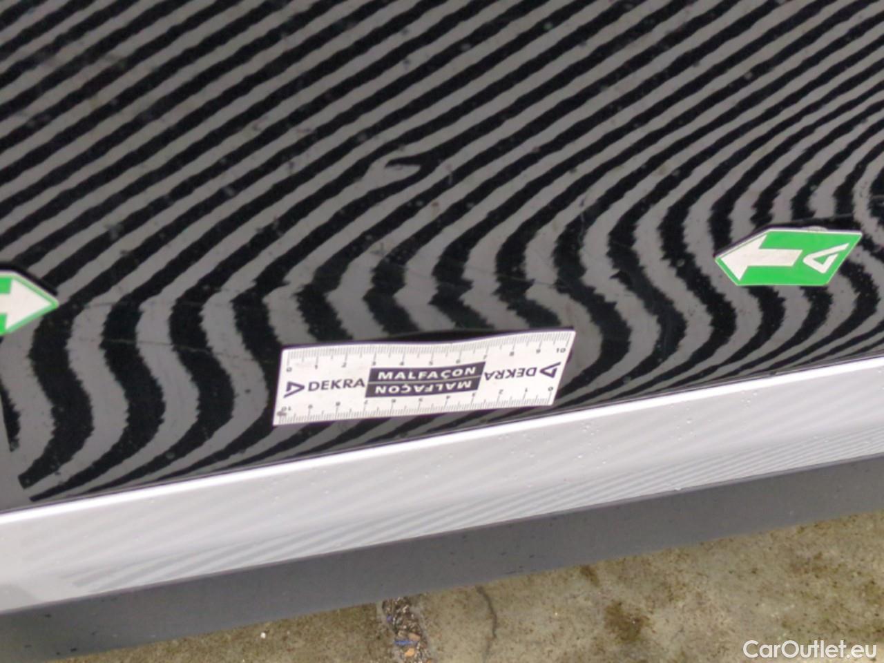  Peugeot  2008  Allure Business 1.5 HDi 130CV BVA8 E6d #36