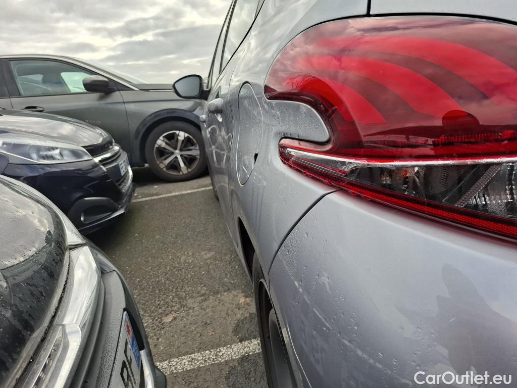  Peugeot  208  Active Business 1.2 80CV BVM5 E6dT #77