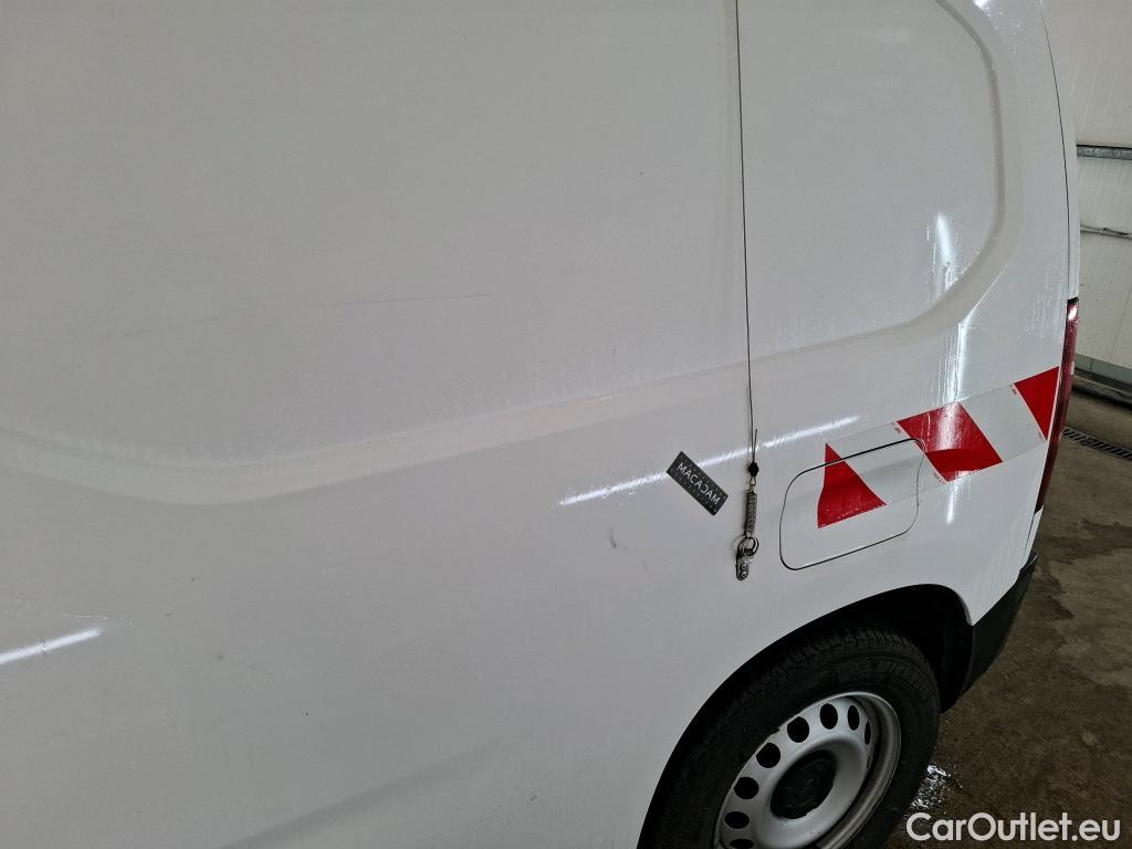  Citroen  Berlingo  Fourgon Worker M 1000 1.2 PureTech 130CV BVA8 E6d #1