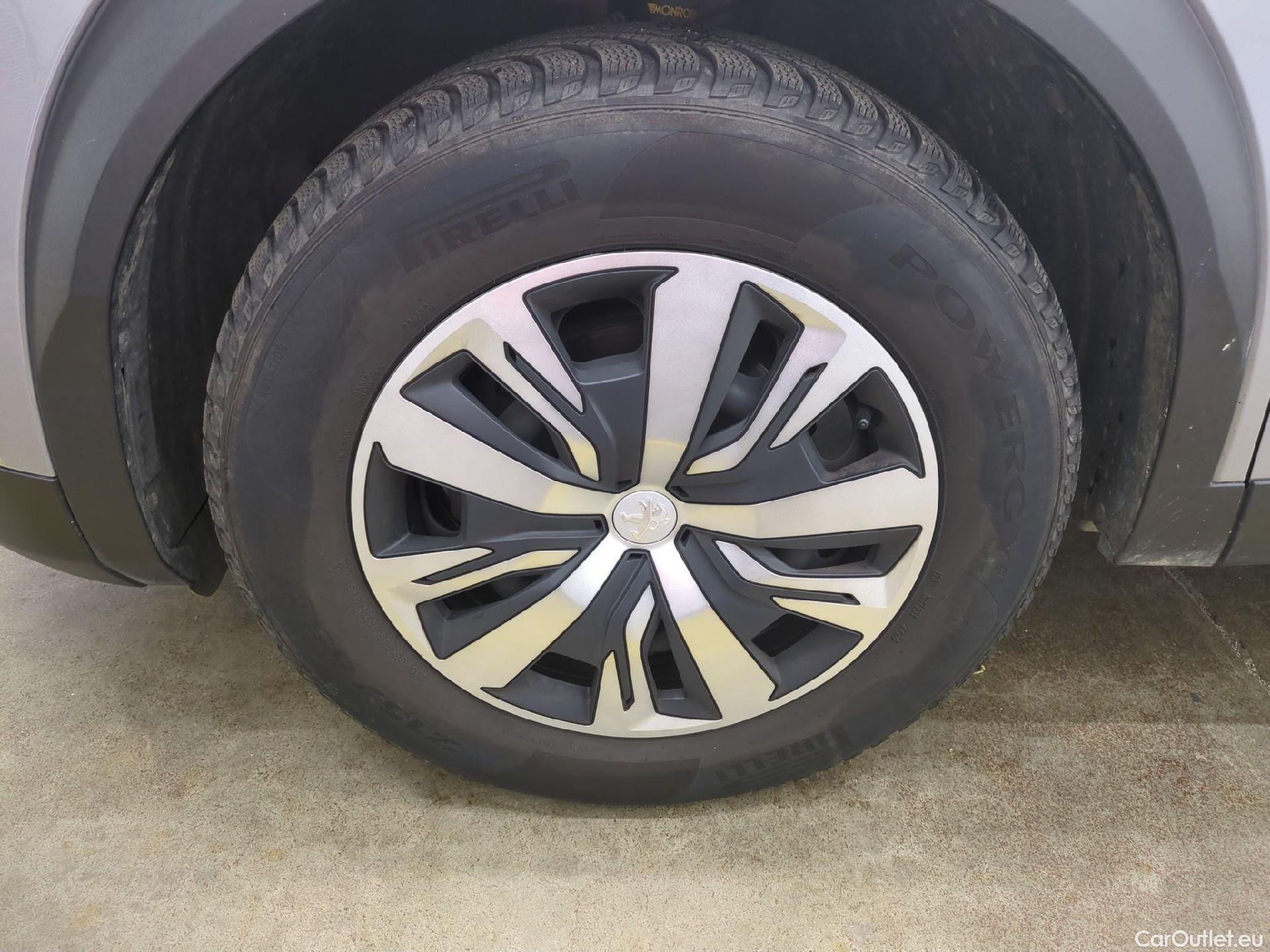  Peugeot  2008  Active Business 1.2 PureTech 100CV BVM6 E6d #1