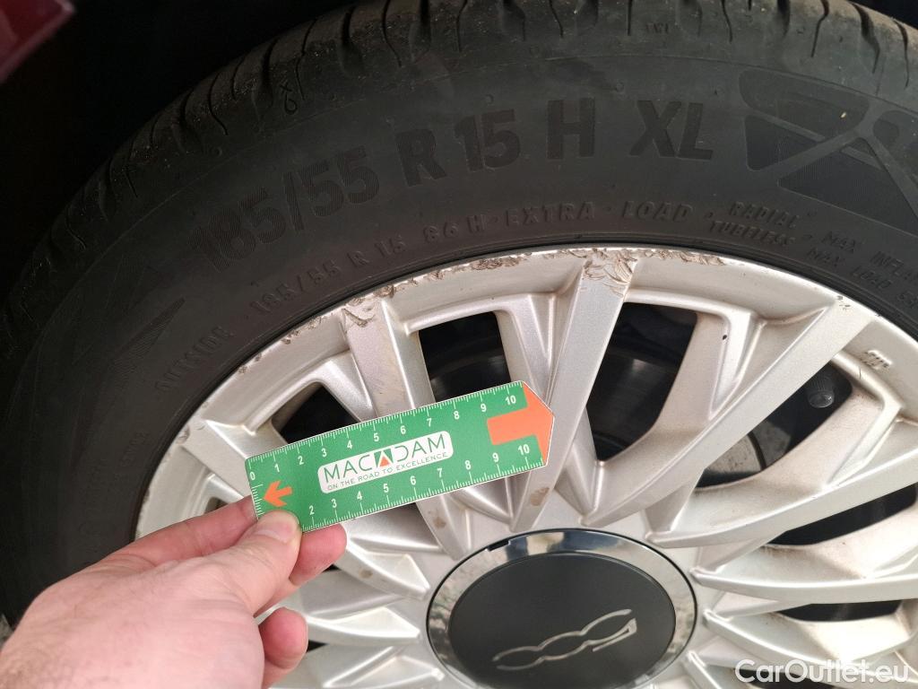  Fiat  500 FIAT  2015 3P Berline 1.0 70ch BSG Dolcevita #33