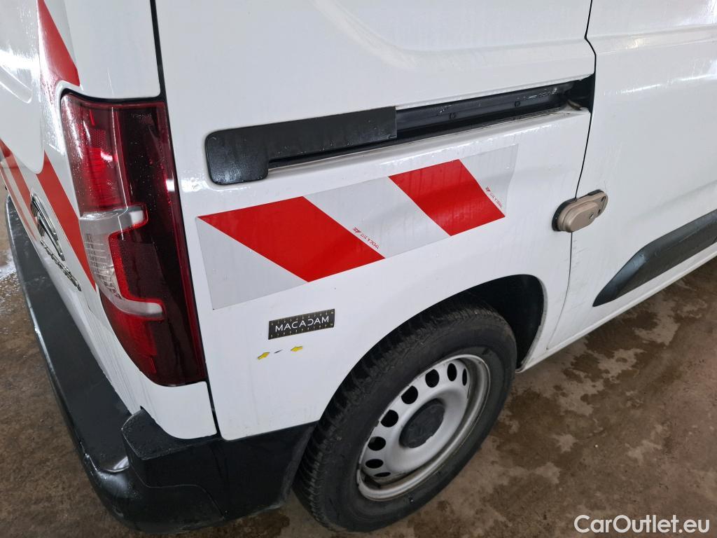  Citroen  Berlingo  Fourgon Worker M 1000 1.2 PureTech 130CV BVA8 E6d #46