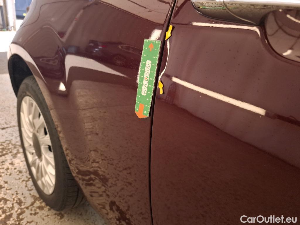  Fiat  500 FIAT  2015 3P Berline 1.0 70ch BSG Dolcevita #8