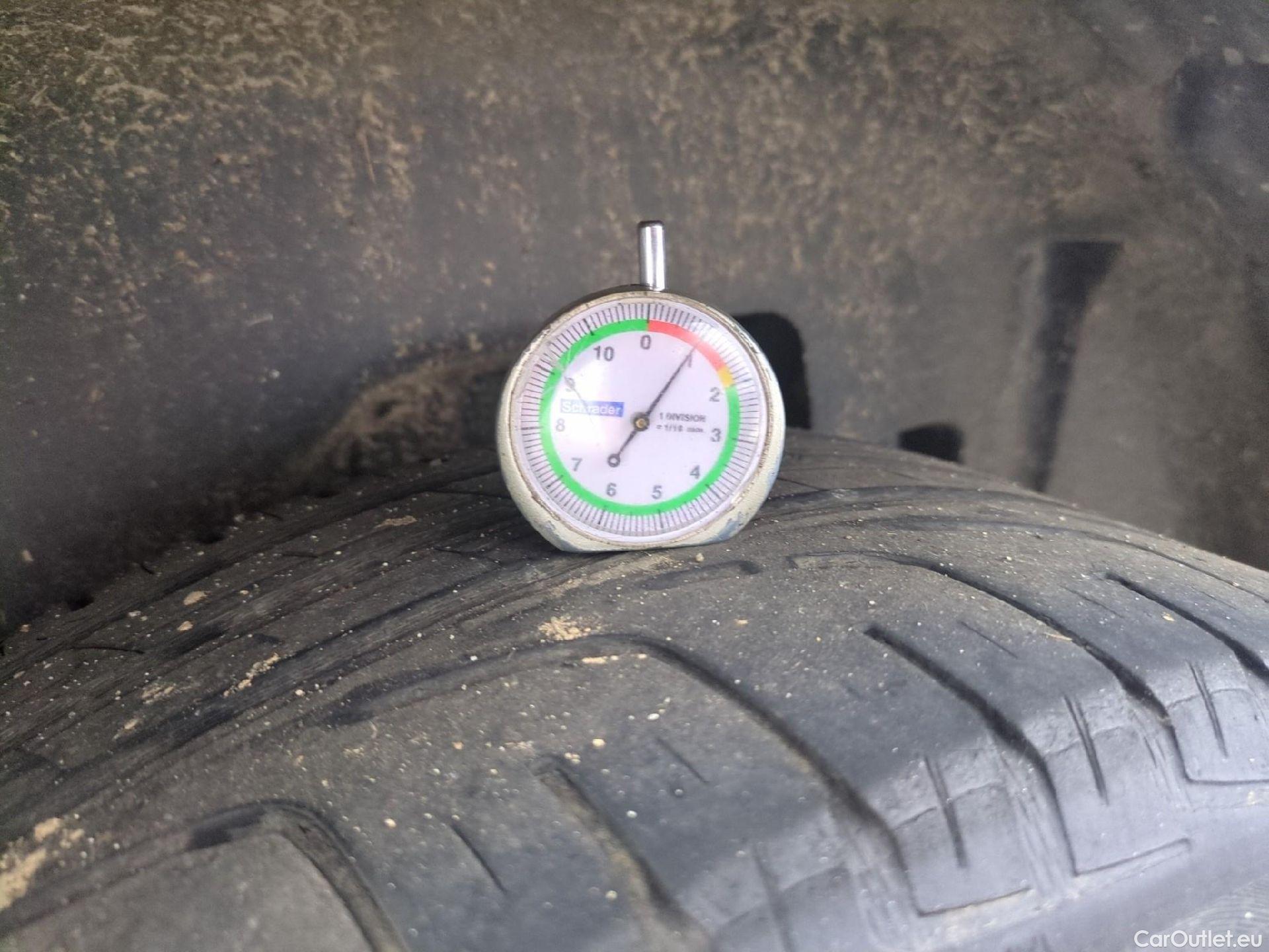  Peugeot  2008  Active Business 1.2 PureTech 100CV BVM6 E6d #5