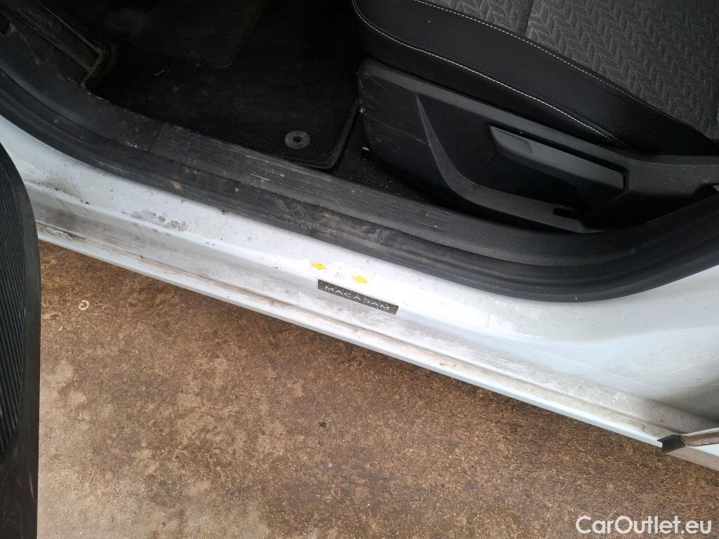  Renault  Clio  V Evolution Réversible 1.0 SCe 65CV BVM5 E6d #34