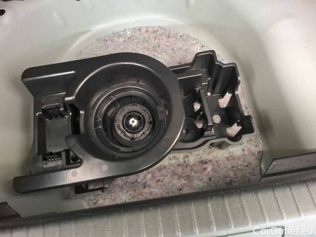  Opel  Corsa  F Elegance Business 1.2 Turbo 100CV BVM6 E6d #42