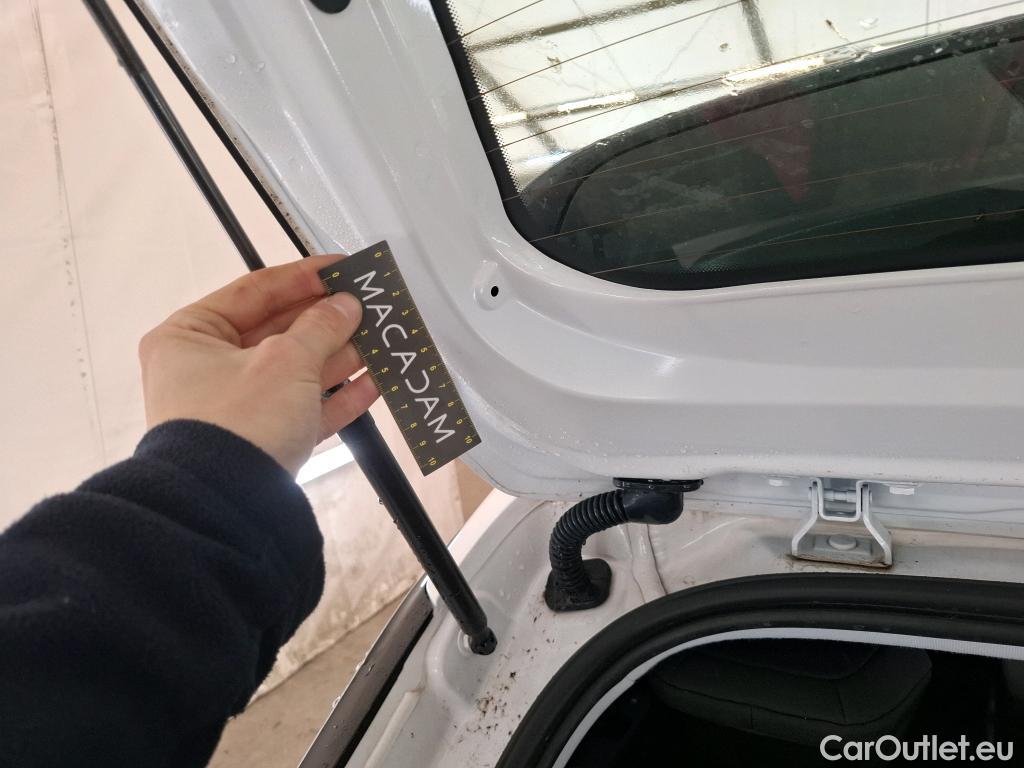  Opel  Corsa  F Elegance Business 1.2 Turbo 100CV BVM6 E6d #58