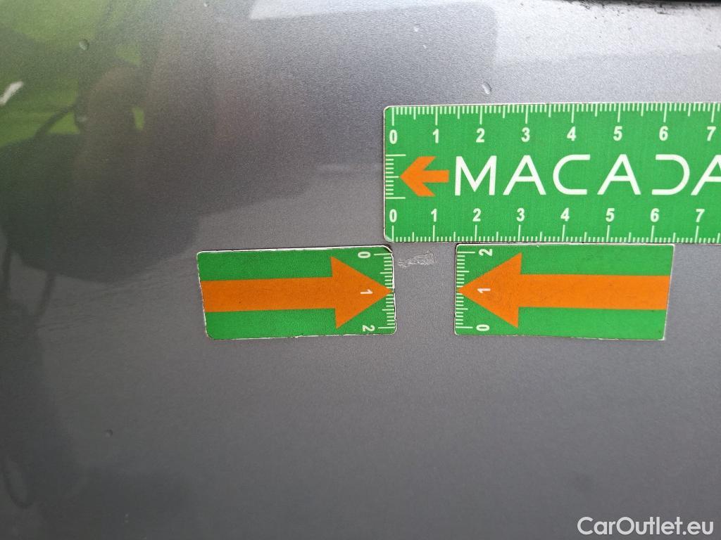  Citroen  C3 CITROEN  5p Berline PureTech 82 BVM Feel Business #6