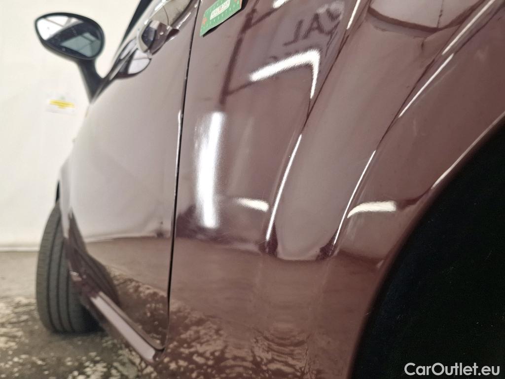  Fiat  500 FIAT  2015 3P Berline 1.0 70ch BSG Dolcevita #12