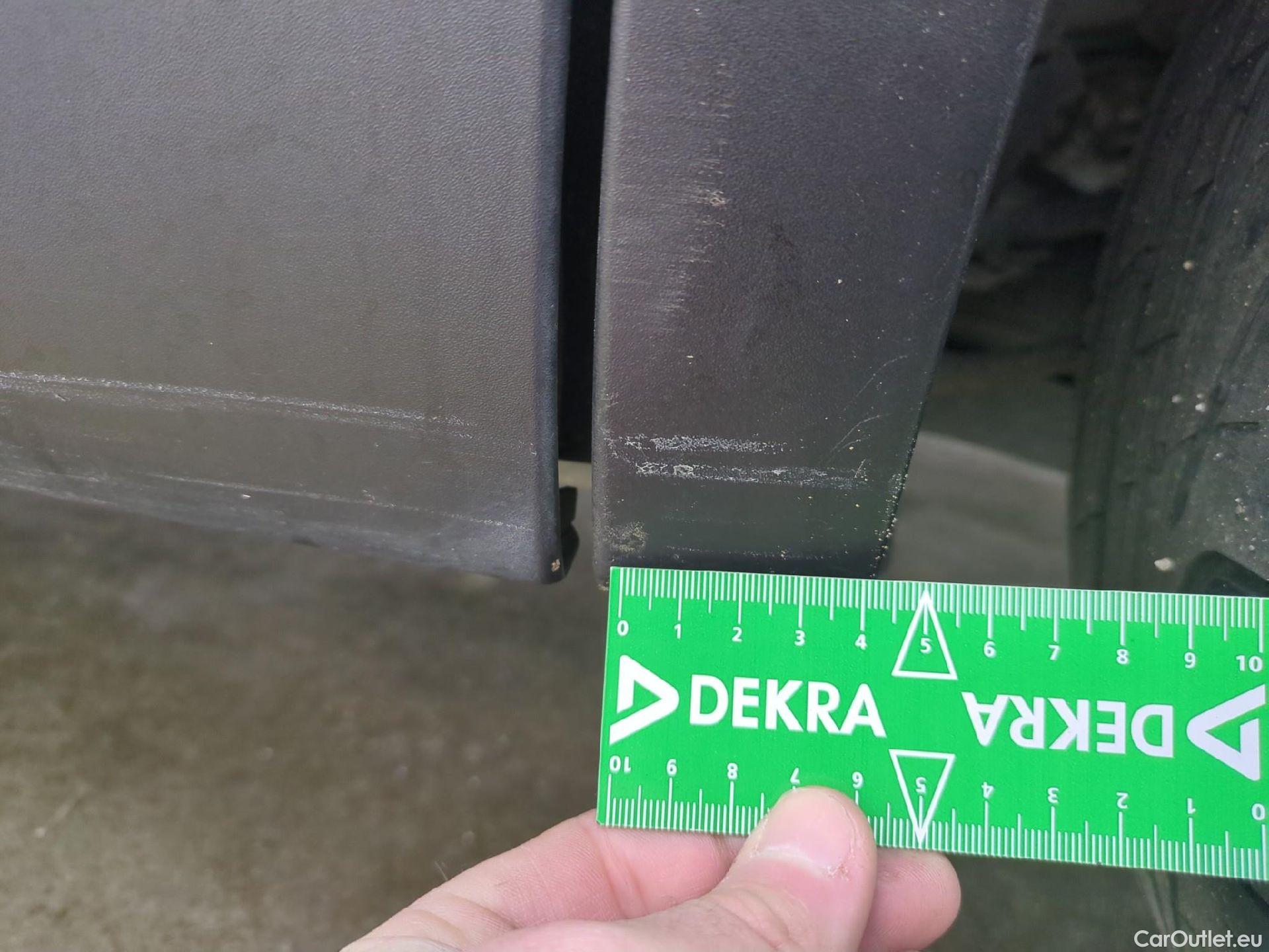  Peugeot  2008  Active Business 1.2 PureTech 100CV BVM6 E6d #17