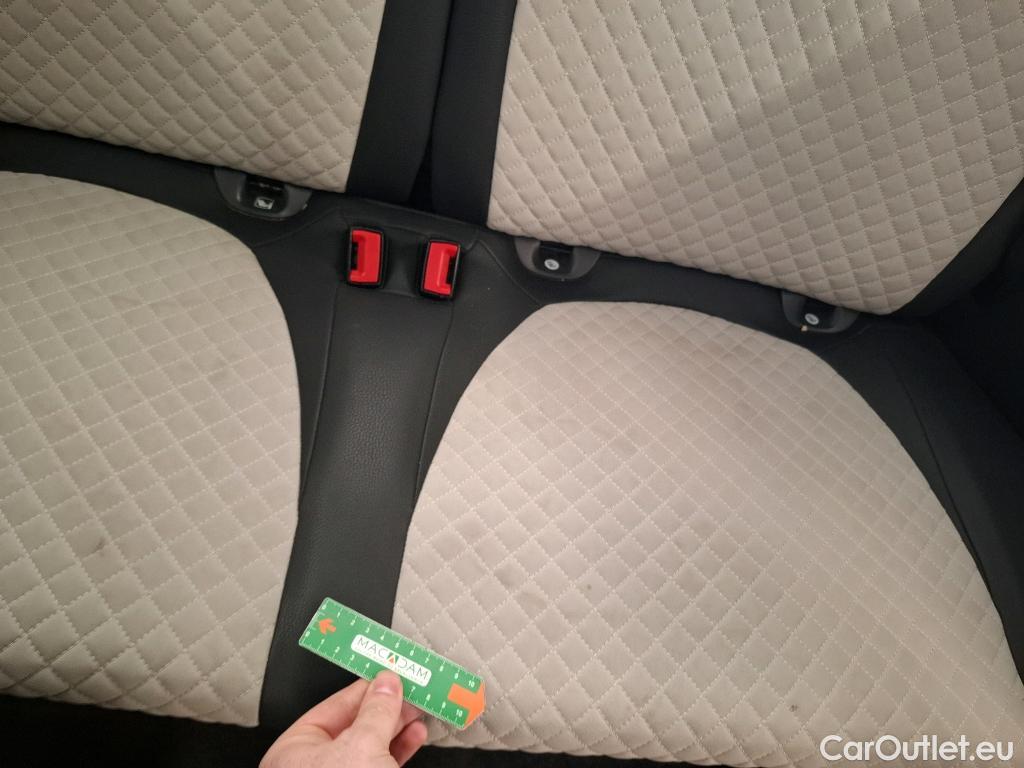  Fiat  500 FIAT  2015 3P Berline 1.0 70ch BSG Dolcevita #37