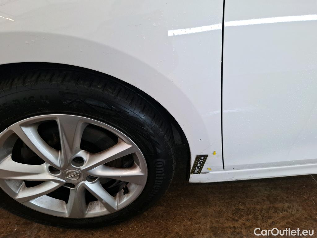  Opel  Corsa  F Elegance Business 1.2 Turbo 100CV BVM6 E6d #1