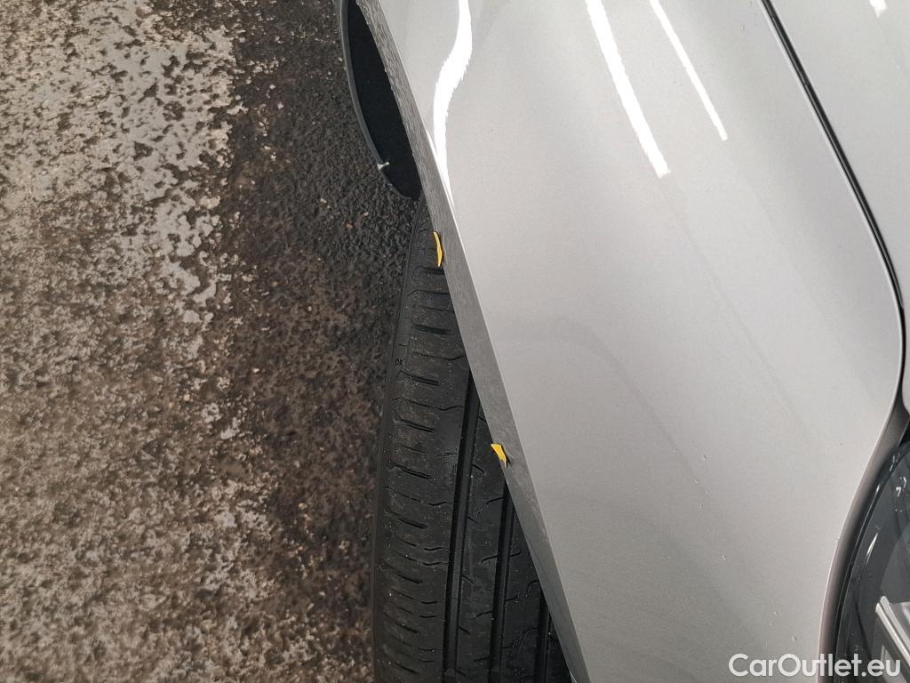  Renault  Megane  IV Berline 5 ptes. Techno 1.5 dCi 115CV BVM6 E6d #13