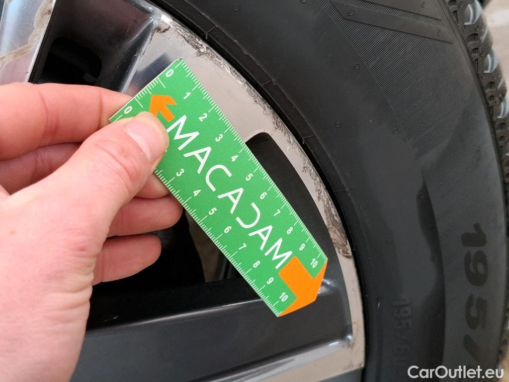  Peugeot  2008  Allure Business 1.2 PureTech 130CV BVA6 E6dT #2