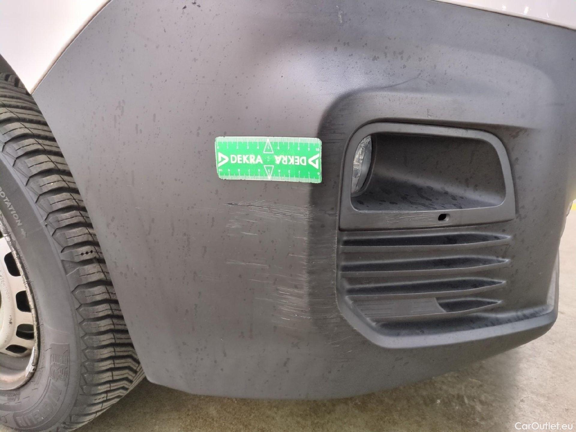  Citroen  Berlingo  Fourgon Club M 650 1.5 BlueHDi 100CV BVM5 E6dT #11