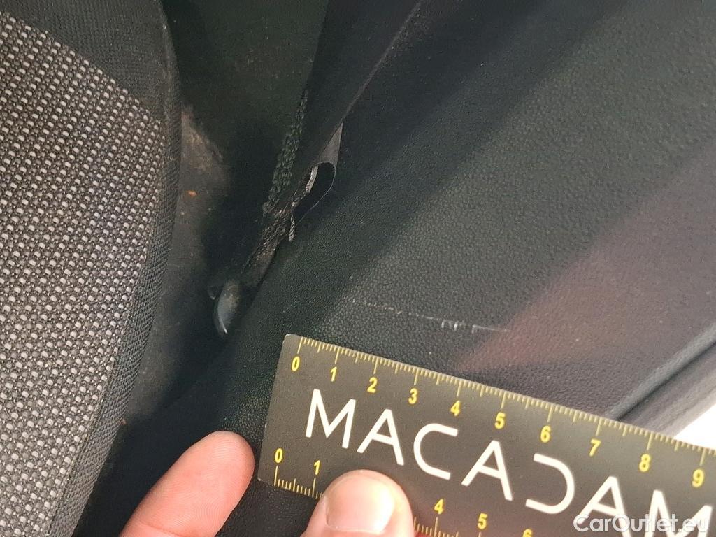  Citroen  C3  Feel Business 1.2 PureTech 80CV BVM5 E6d #43