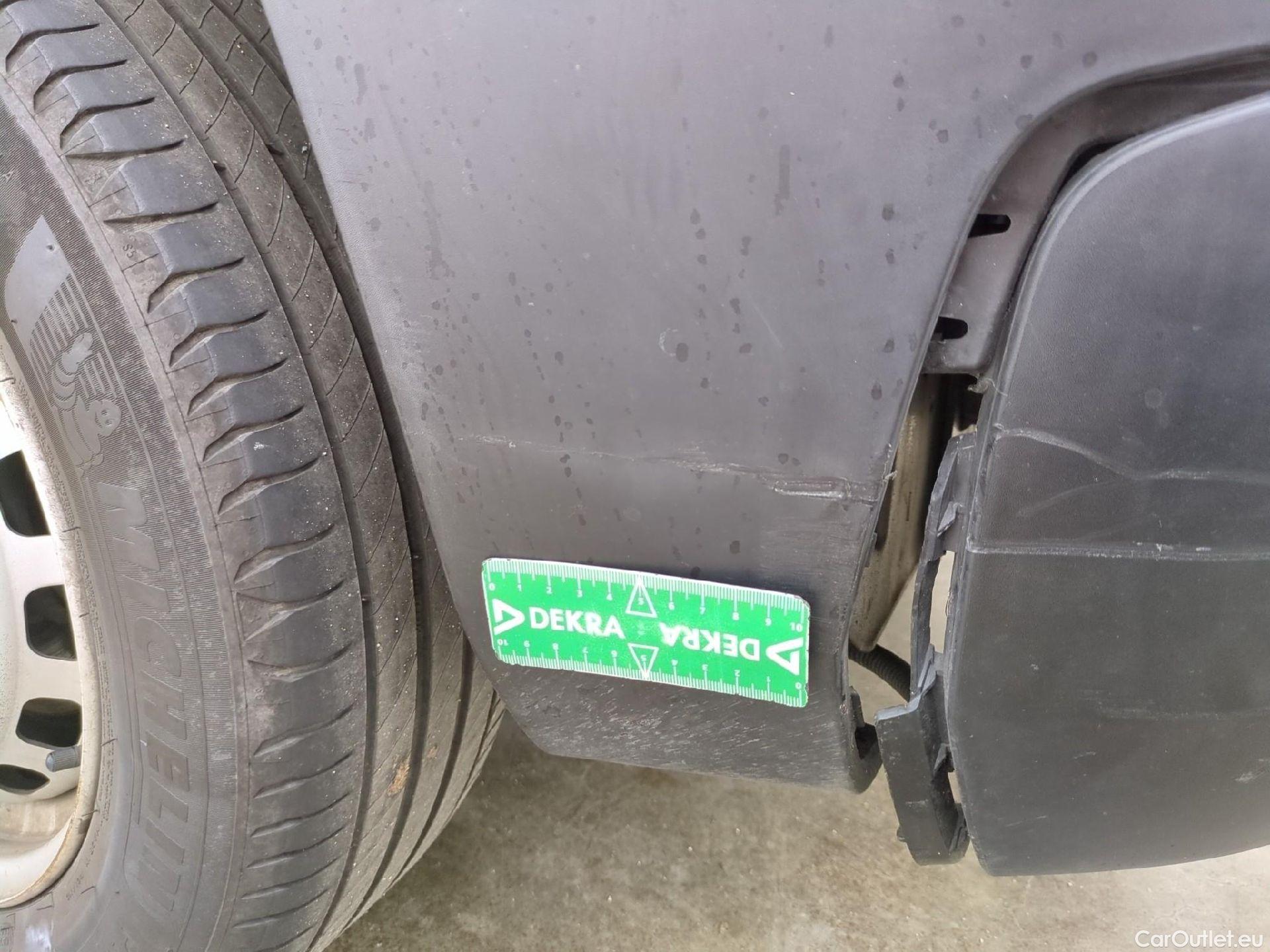  Citroen  Berlingo  Fourgon Club M 650 1.5 BlueHDi 100CV BVM5 E6dT #17