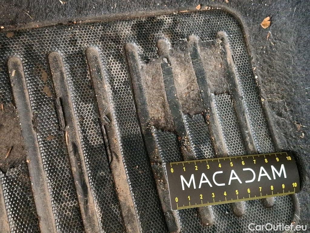  Citroen  C3  Feel Business 1.2 PureTech 80CV BVM5 E6d #13