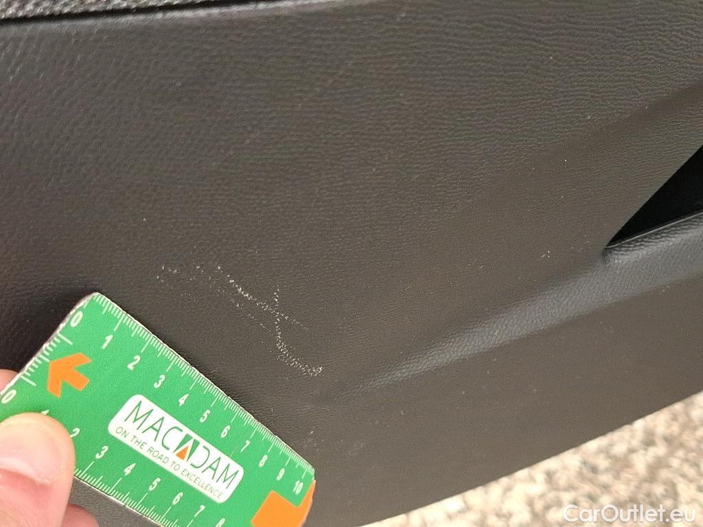  Peugeot  208  Style 1.2 PureTech 75CV BVM5 E6d #3