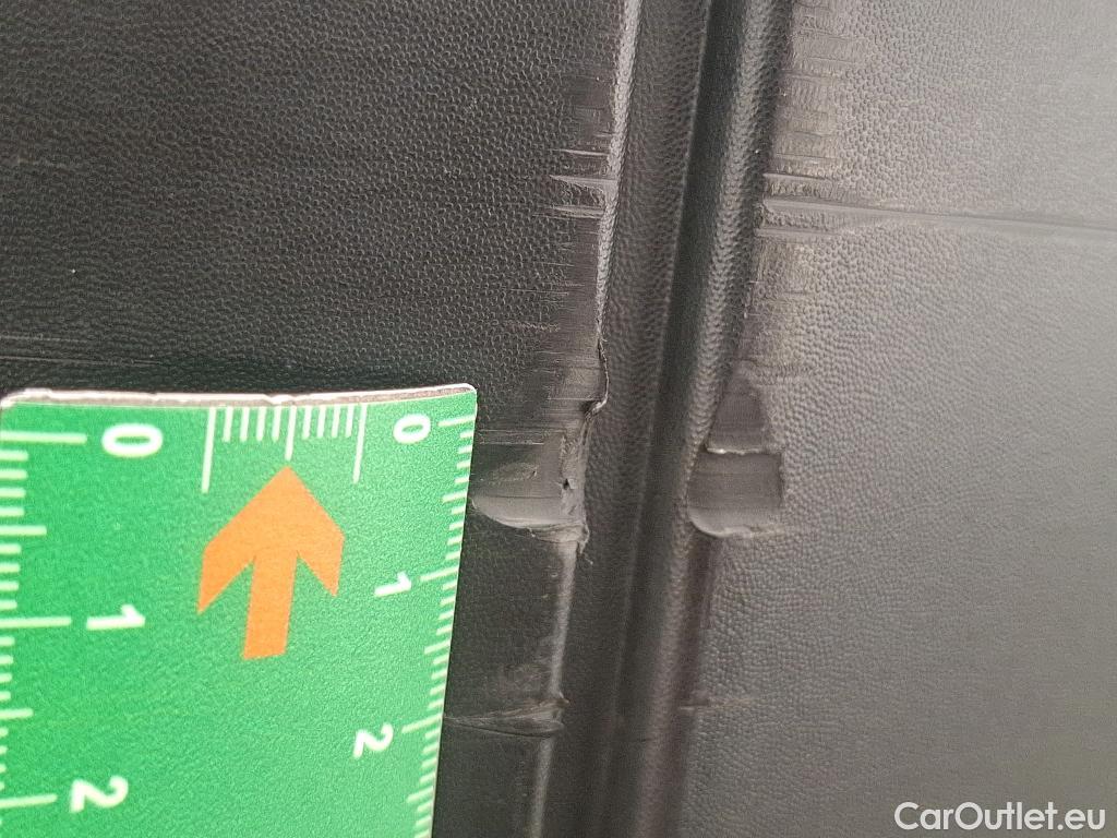  Peugeot  Boxer  Fourgon 330 L1H1 Asphalt BlueHDi 120 Stop&Start 2.2 120CV BVM6 #30