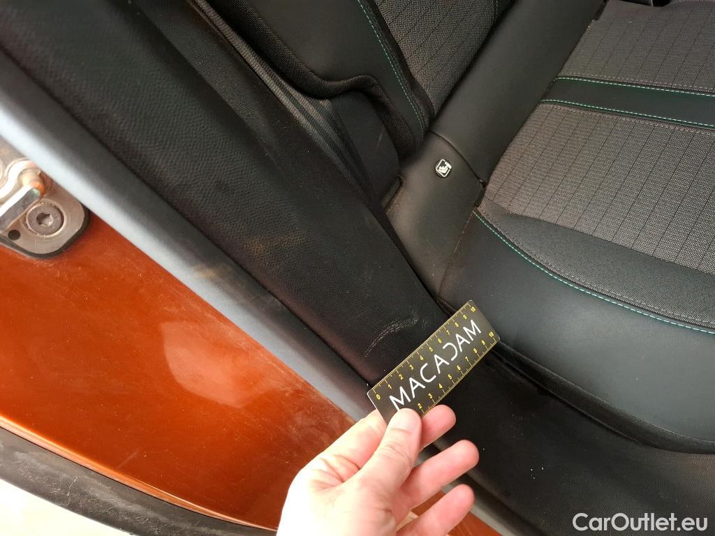  Peugeot  2008  Allure Pack 1.5 HDi 130CV BVA8 E6d #11