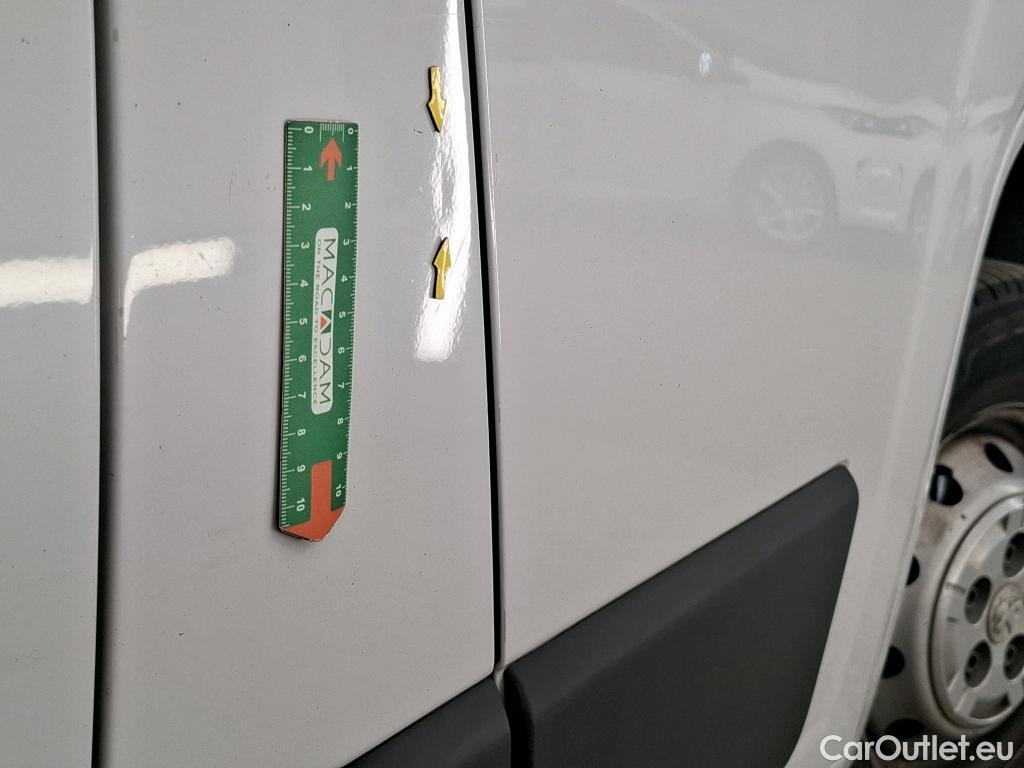  Peugeot  Boxer  Fourgon 330 L1H1 Asphalt BlueHDi 120 Stop&Start 2.2 120CV BVM6 #43