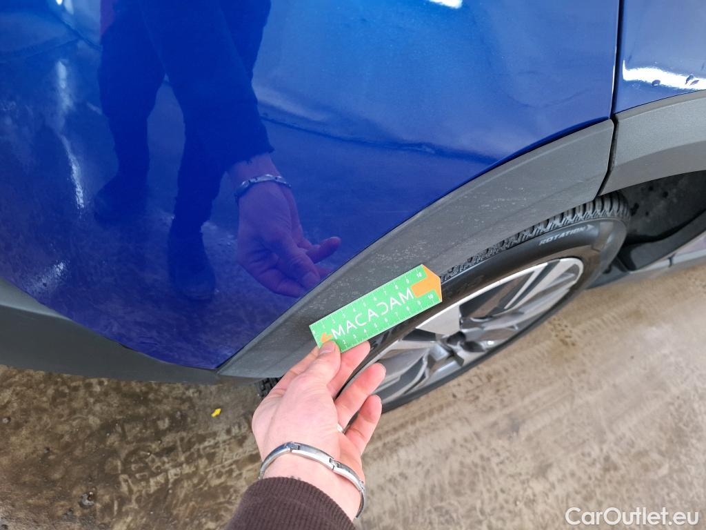  Peugeot  2008  Allure Business 1.2 PureTech 130CV BVA6 E6dT #19