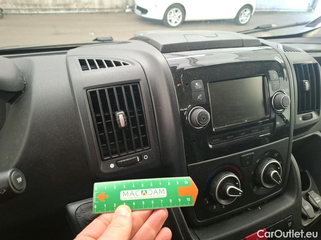  Peugeot  Boxer  Fourgon 330 L1H1 Asphalt BlueHDi 120 Stop&Start 2.2 120CV BVM6 #24