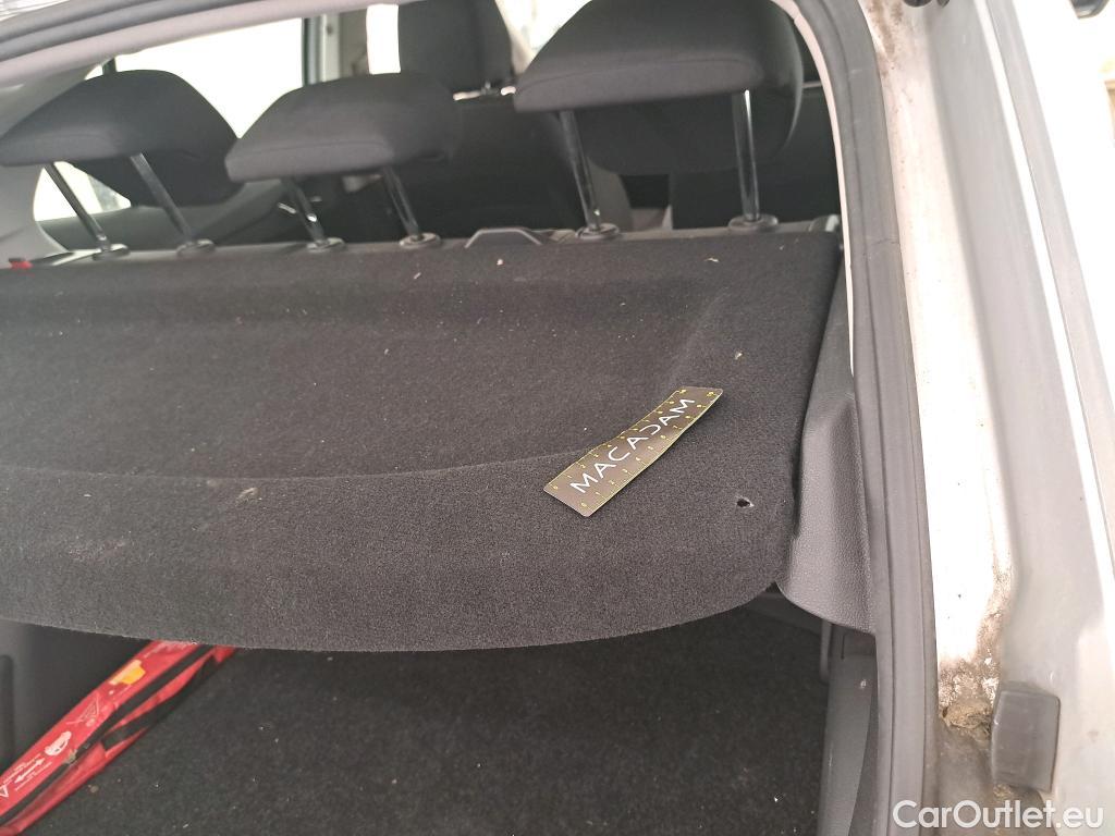  Skoda  Fabia  Ambition 1.0 MPI 80CV BVM5 E6d #16