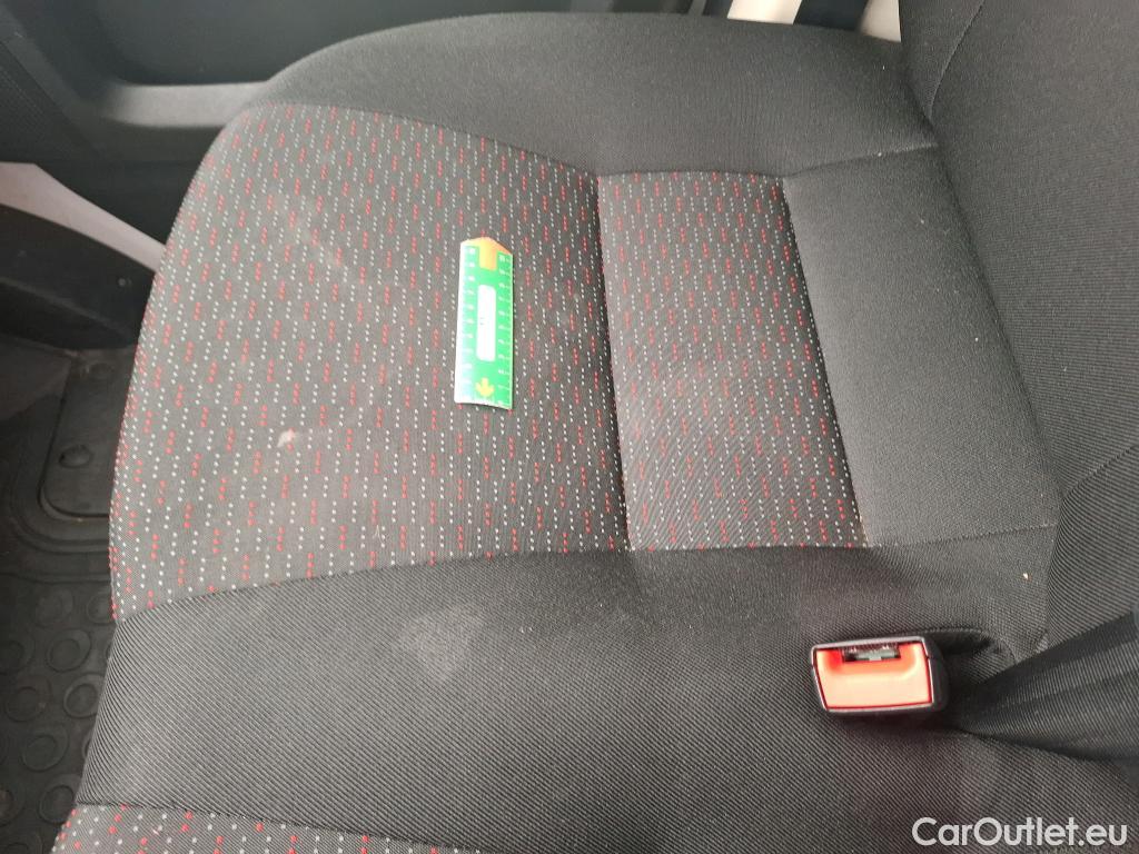  Peugeot  Boxer  Fourgon 330 L1H1 Asphalt BlueHDi 120 Stop&Start 2.2 120CV BVM6 #34