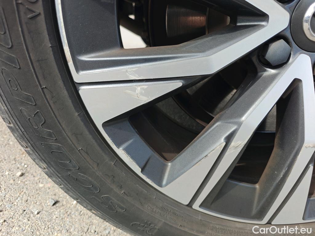  Volvo  XC60 VOLVO  / 2017 / 5P / todoterreno 2.0 B4 D Inscription Auto #2