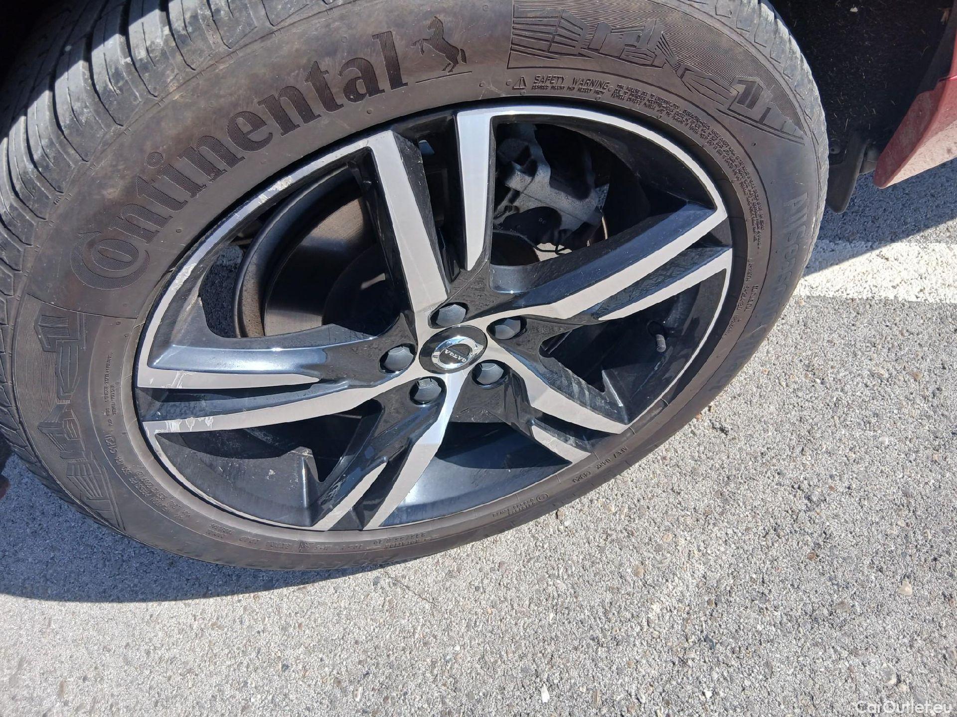  Volvo  XC60 VOLVO  / 2017 / 5P / todoterreno 2.0 T6 AWD Recharge R-Design Auto #22