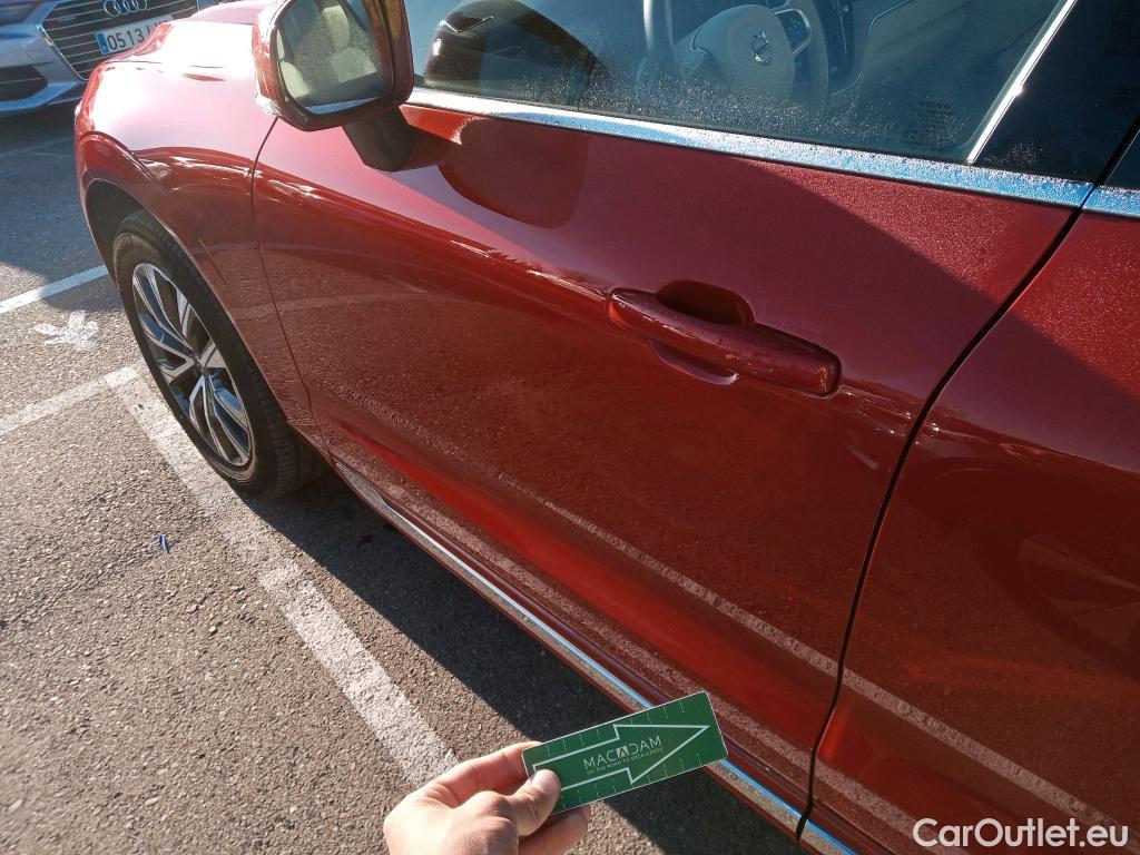  Volvo  XC60 VOLVO  / 2017 / 5P / todoterreno 2.0 B4 D Inscription Auto #8