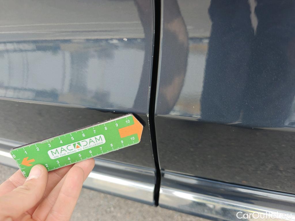  Volvo  XC60 VOLVO  / 2017 / 5P / todoterreno 2.0 B4 D Inscription Auto #9