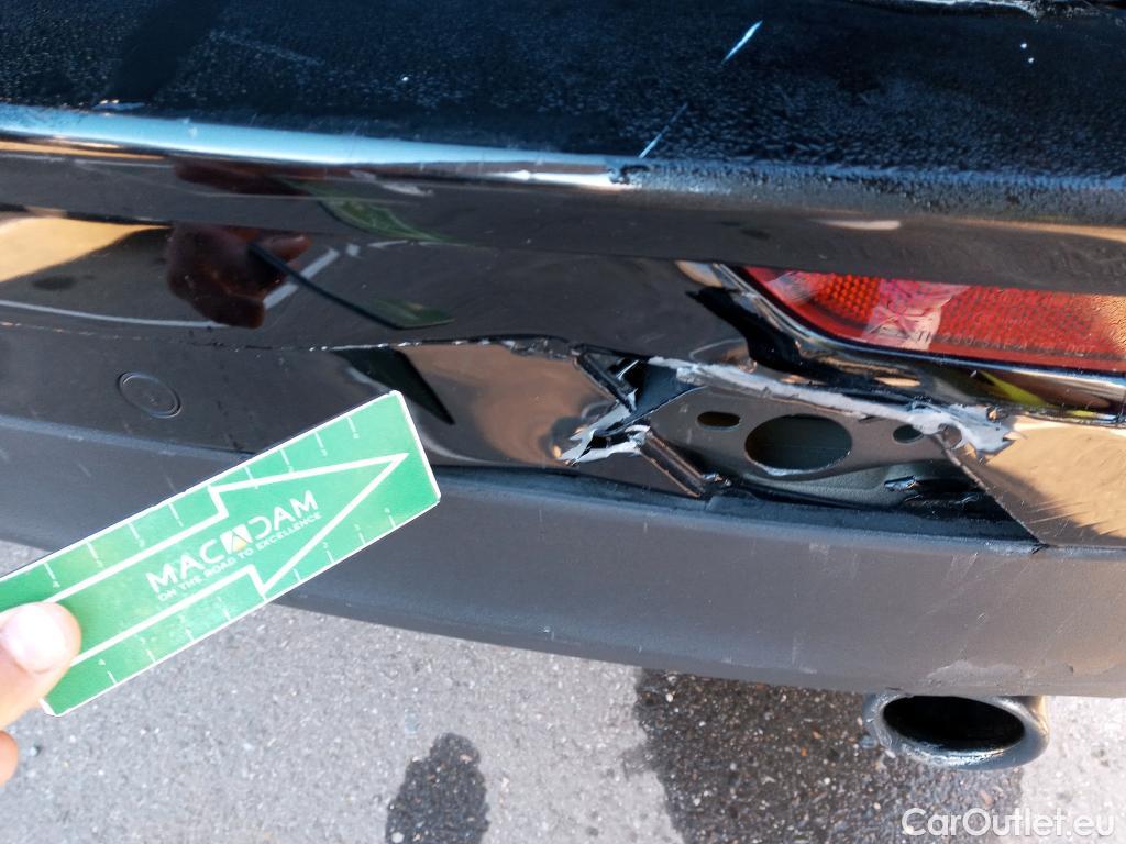  Volvo  XC60 VOLVO  / 2017 / 5P / todoterreno 2.0 B4 D4 AWD Business Plus Auto #1