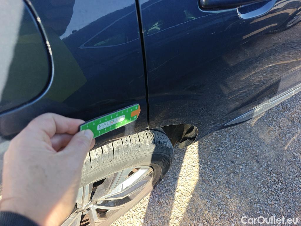  Volvo  XC60 VOLVO  / 2017 / 5P / todoterreno 2.0 T6 AWD Recharge Inscription Auto #10