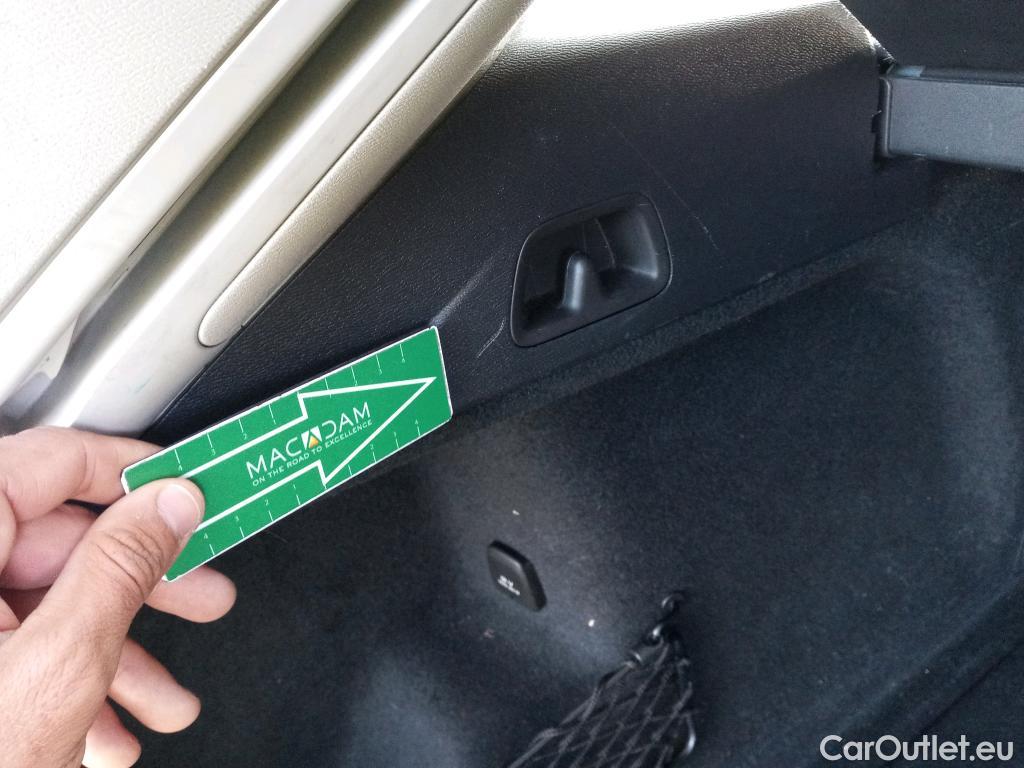  Volvo  XC60 VOLVO  / 2017 / 5P / todoterreno 2.0 B4 D4 AWD Business Plus Auto #15