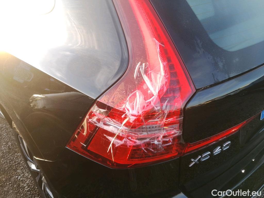  Volvo  XC60 VOLVO  / 2017 / 5P / todoterreno 2.0 B4 D Inscription Auto #1