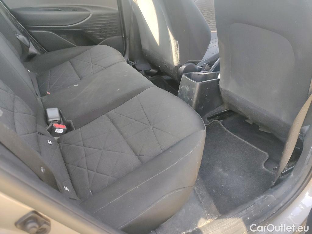  Hyundai  Bayon HYUNDAI  / 2021 / 5P / todoterreno 1.0 TGDI 74kW (100CV) 48V Maxx #1