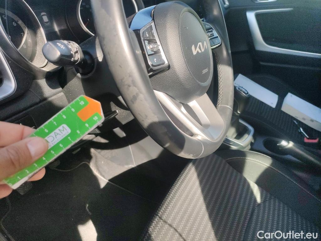  KIA  XCeed KIA  / 2019 / 5P / todoterreno 1.0 T-GDi Drive 88kW (120CV) #24