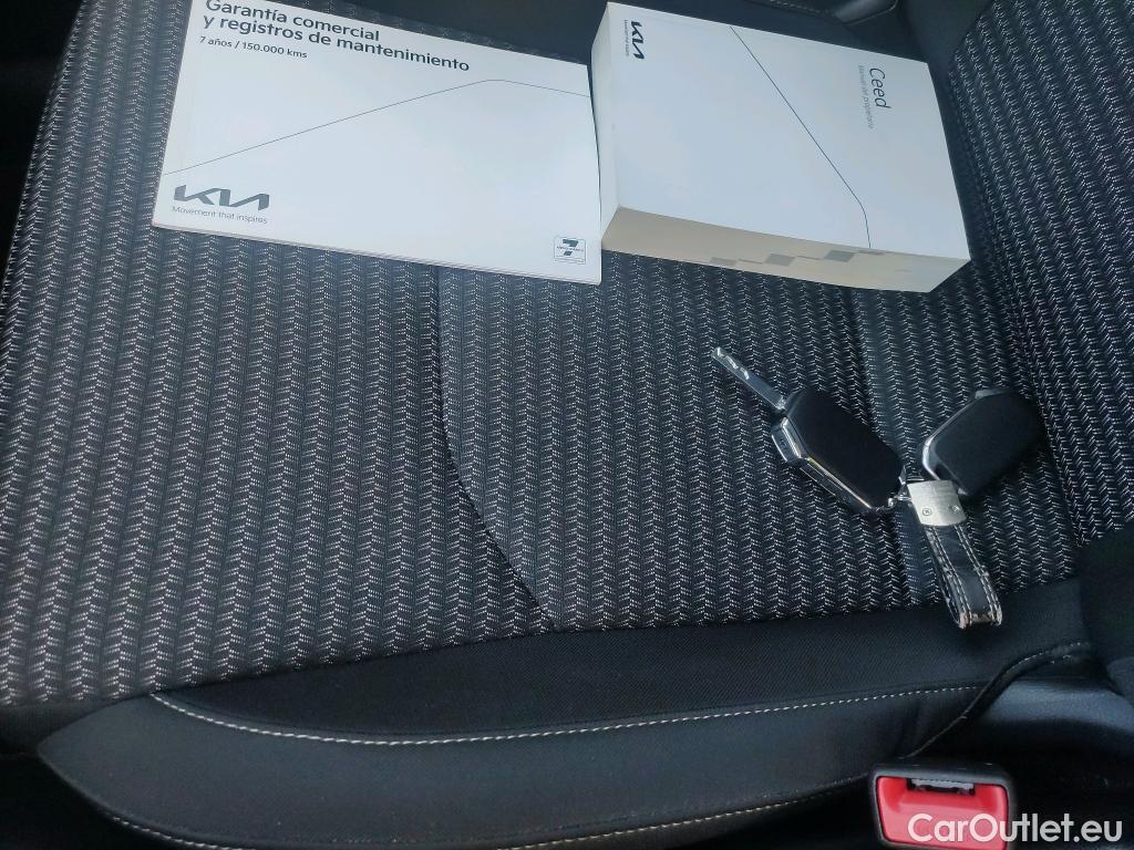  KIA  XCeed KIA  / 2019 / 5P / todoterreno 1.0 T-GDi Drive 88kW (120CV) #18