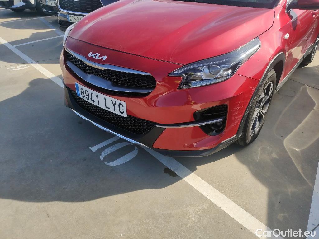  KIA  XCeed KIA  / 2019 / 5P / todoterreno 1.0 T-GDi Drive 88kW (120CV) #25