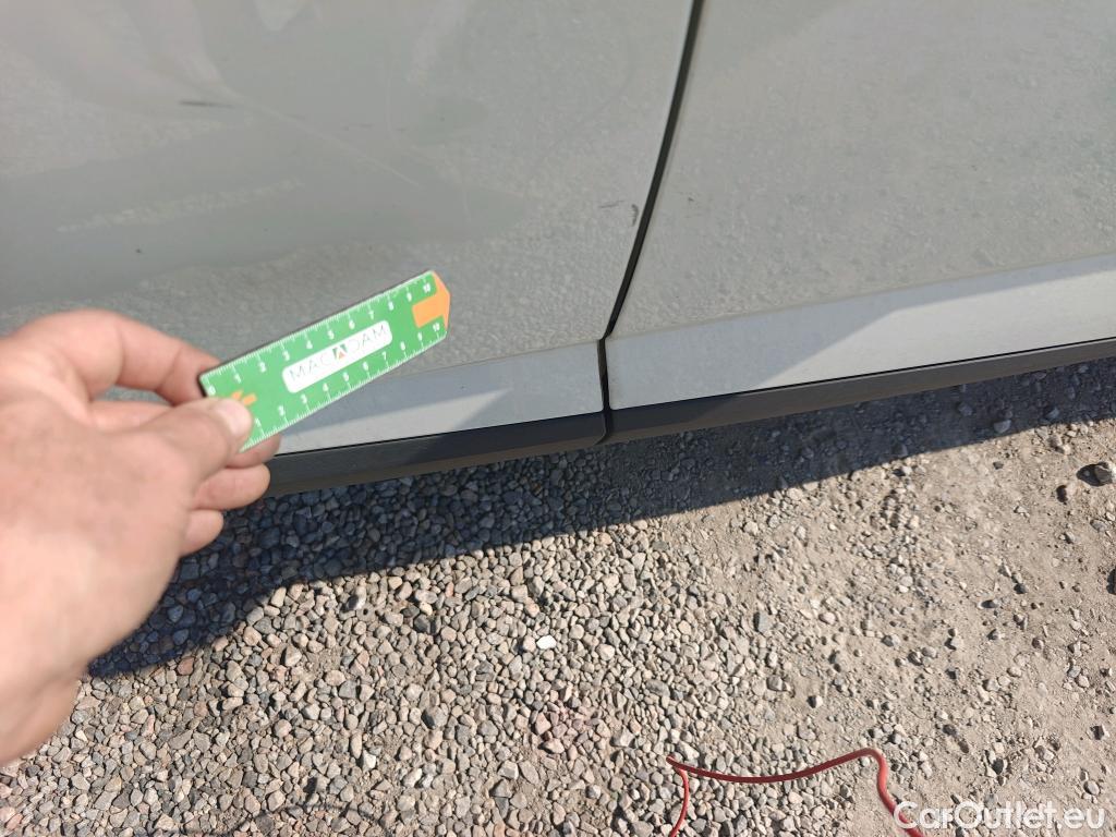  Nissan  Qashqai NISSAN  / 2021 / 5P / todoterreno DIG-T 116kW mHEV Xtronic Tekna #8