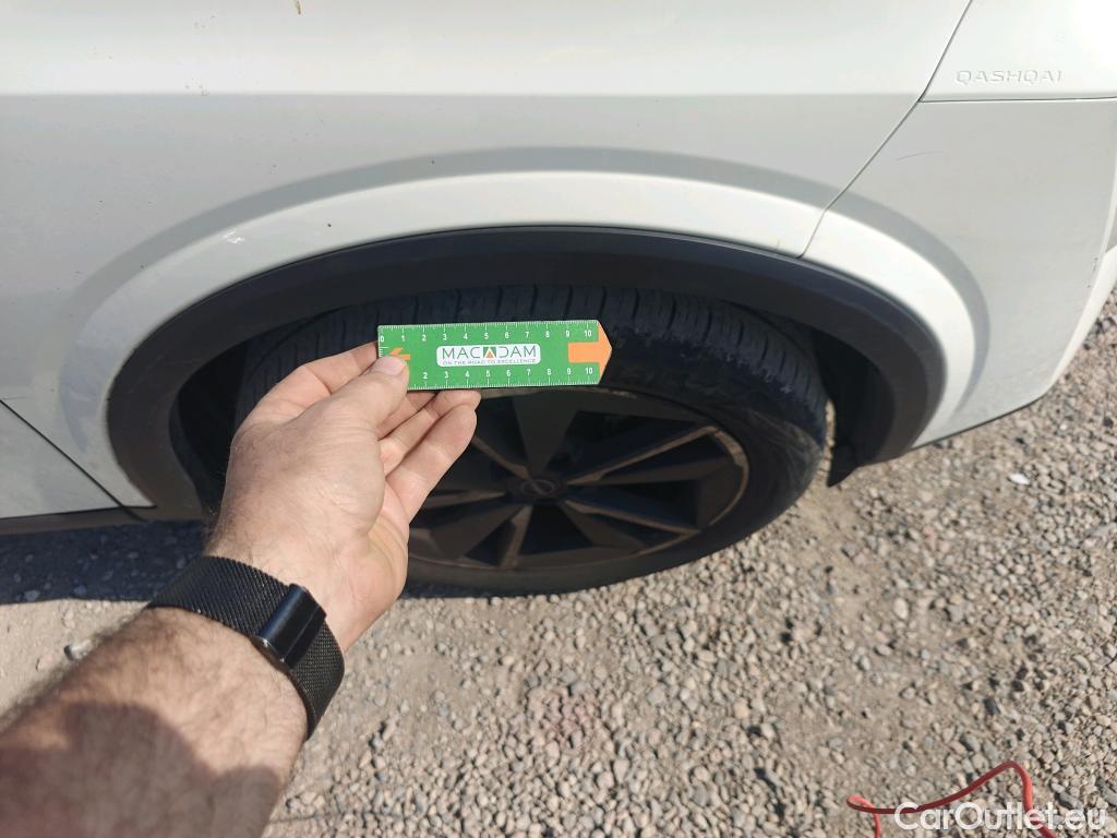  Nissan  Qashqai NISSAN  / 2021 / 5P / todoterreno DIG-T 116kW mHEV Xtronic Tekna #24